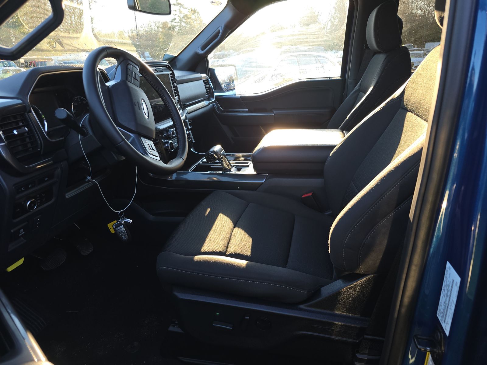 2023 Ford F-150 XLT AWD