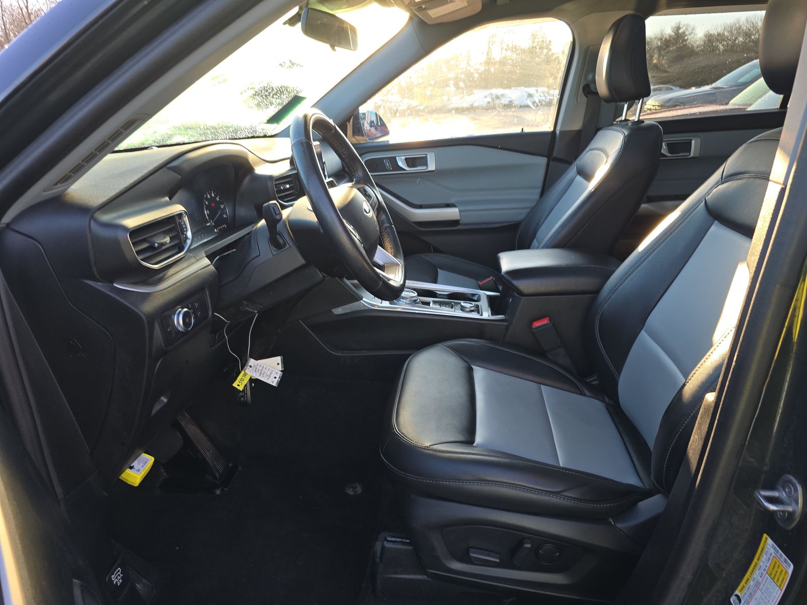 2022 Ford Explorer XLT AWD