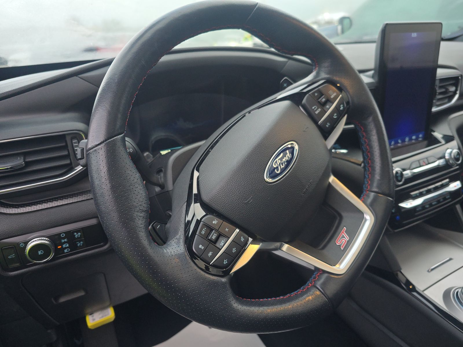 2023 Ford Explorer ST AWD