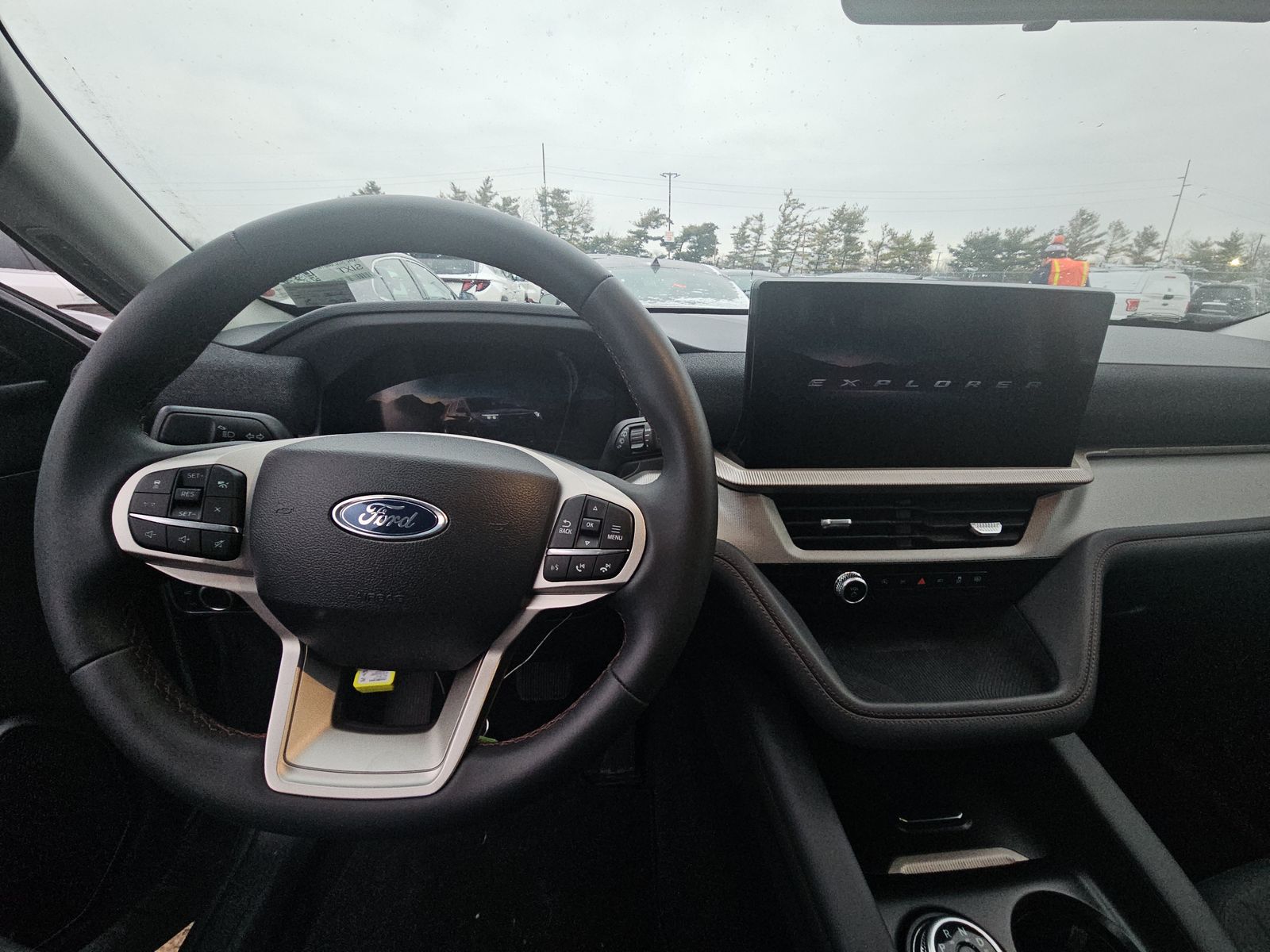 2025 Ford Explorer Active AWD