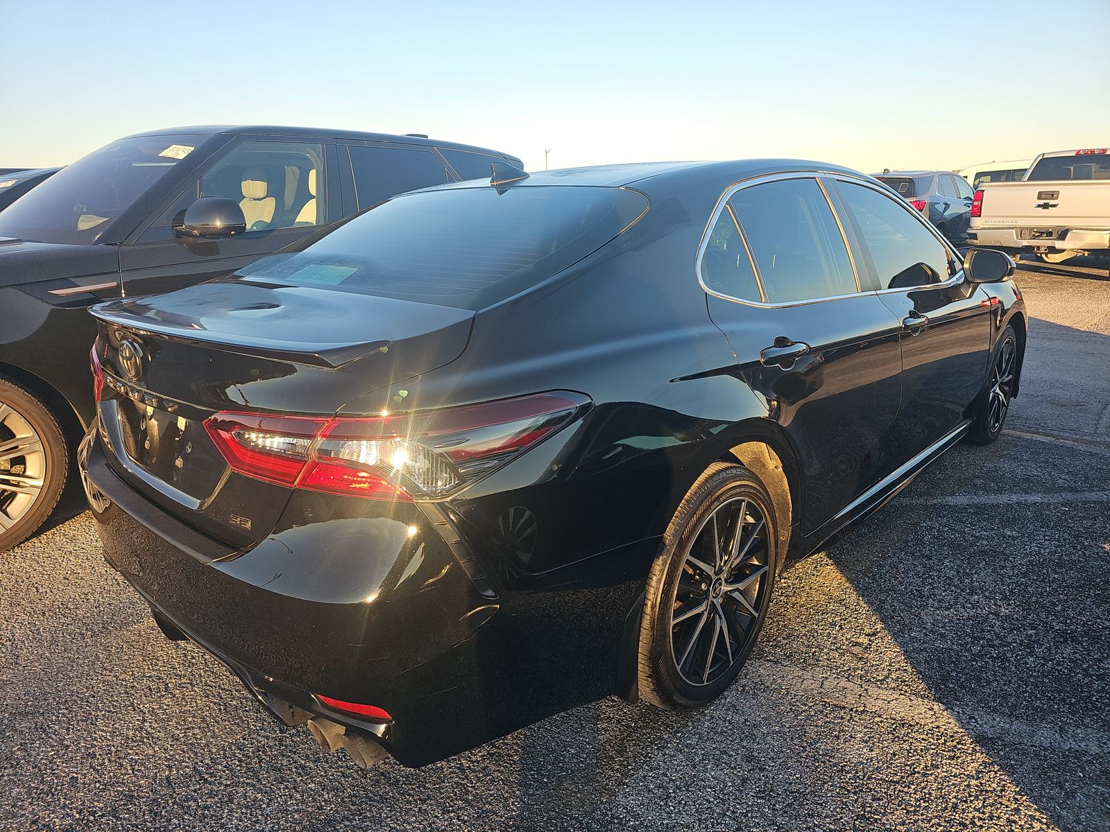 2024 Toyota Camry SE FWD