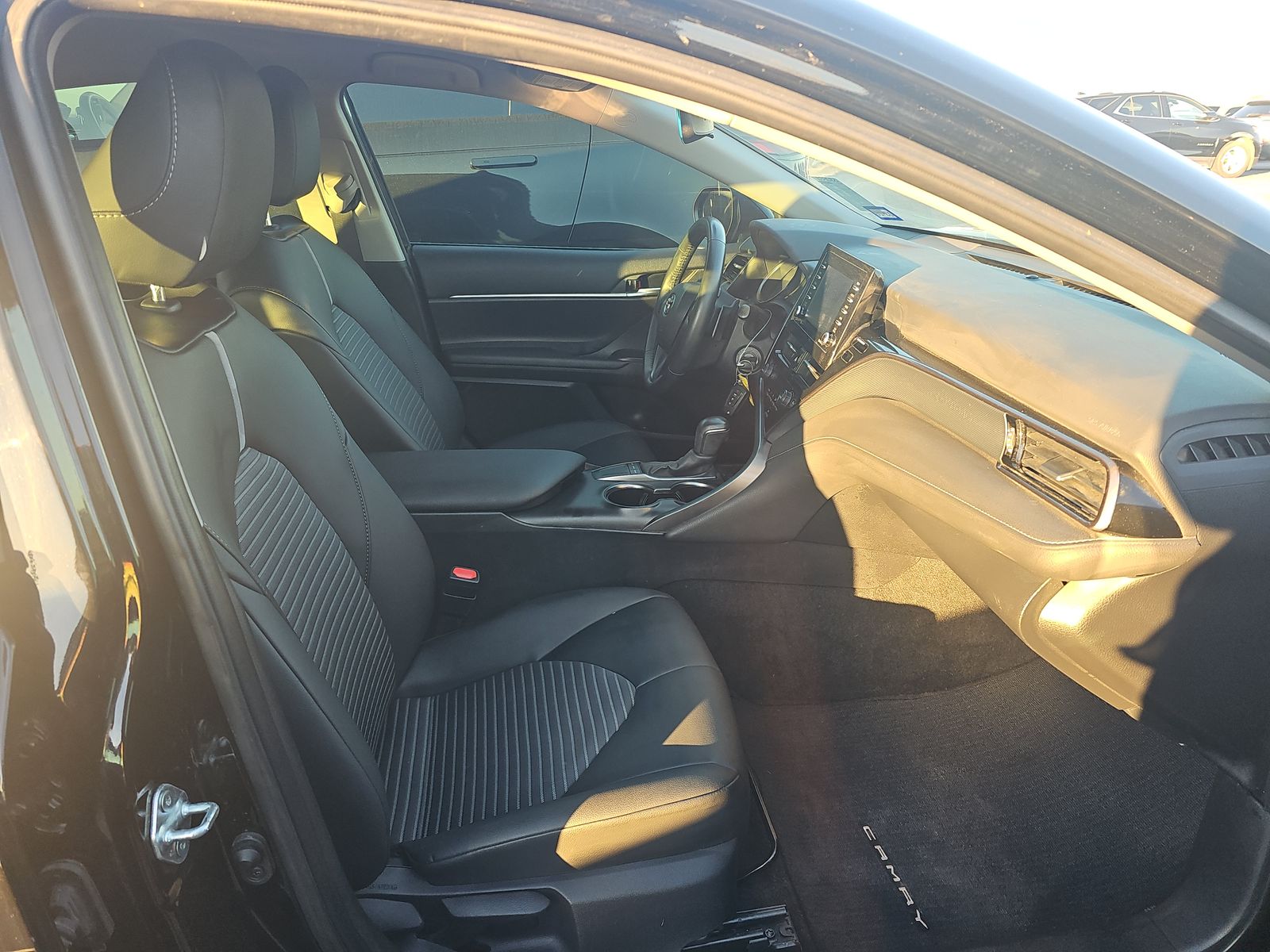 2024 Toyota Camry SE FWD