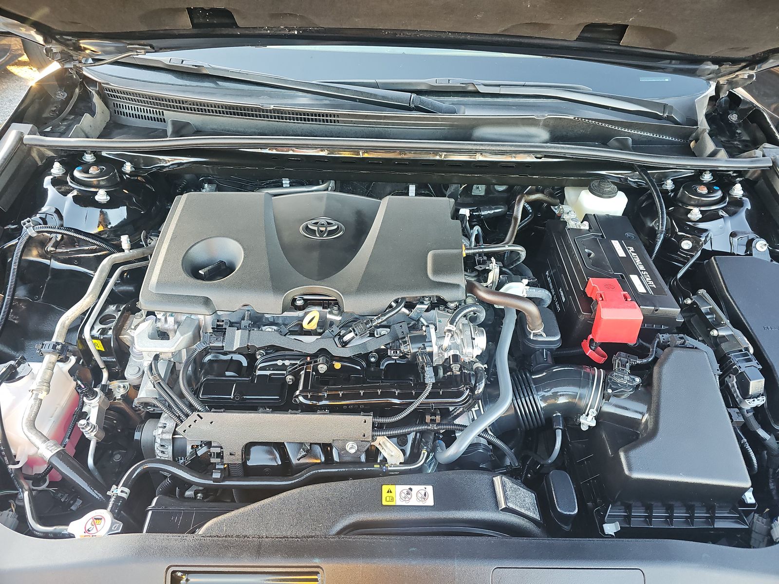 2024 Toyota Camry SE FWD