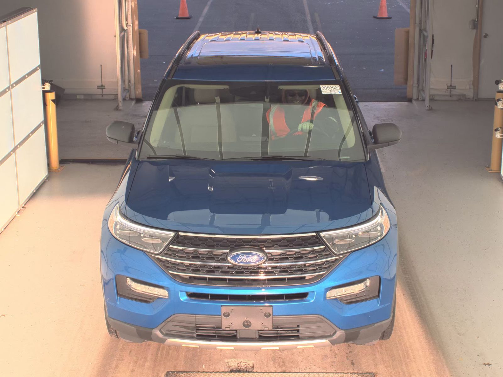 2022 Ford Explorer XLT AWD