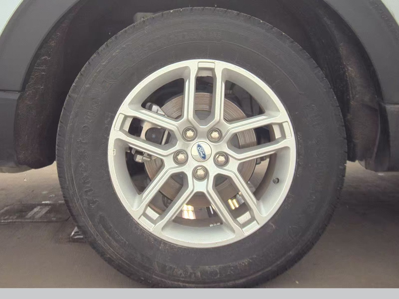 2025 Ford Explorer Active AWD