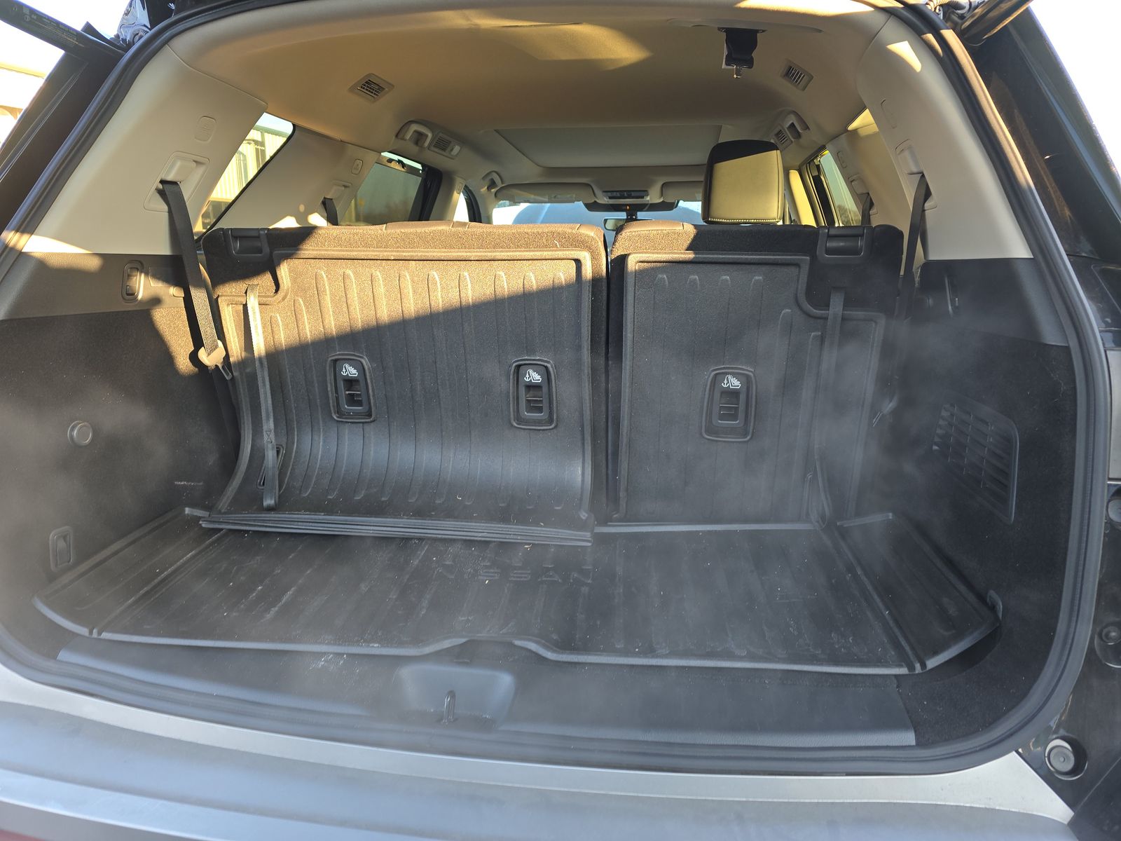 2024 Nissan Pathfinder Platinum AWD