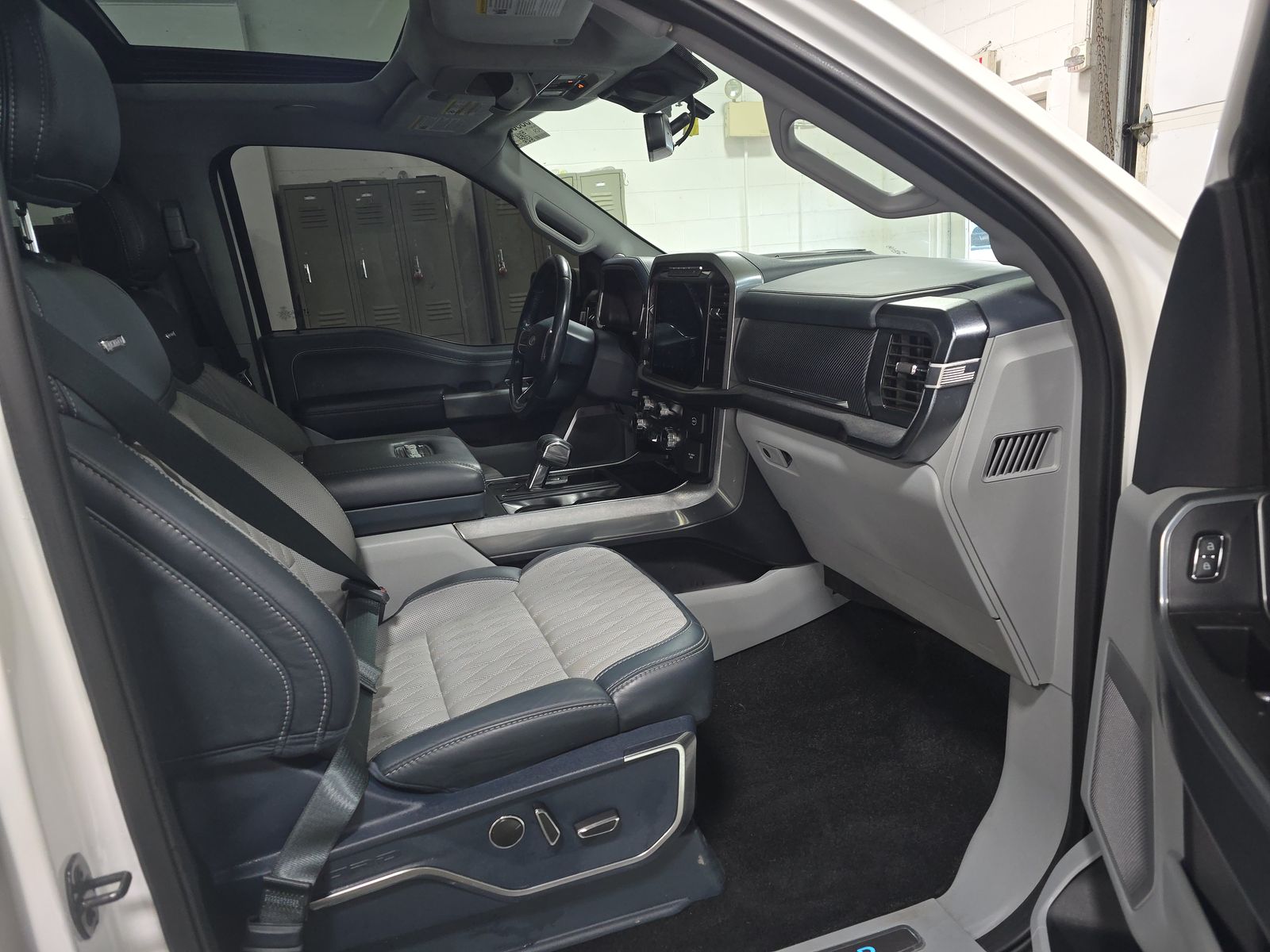 2022 Ford F-150 Hybrid Limited AWD