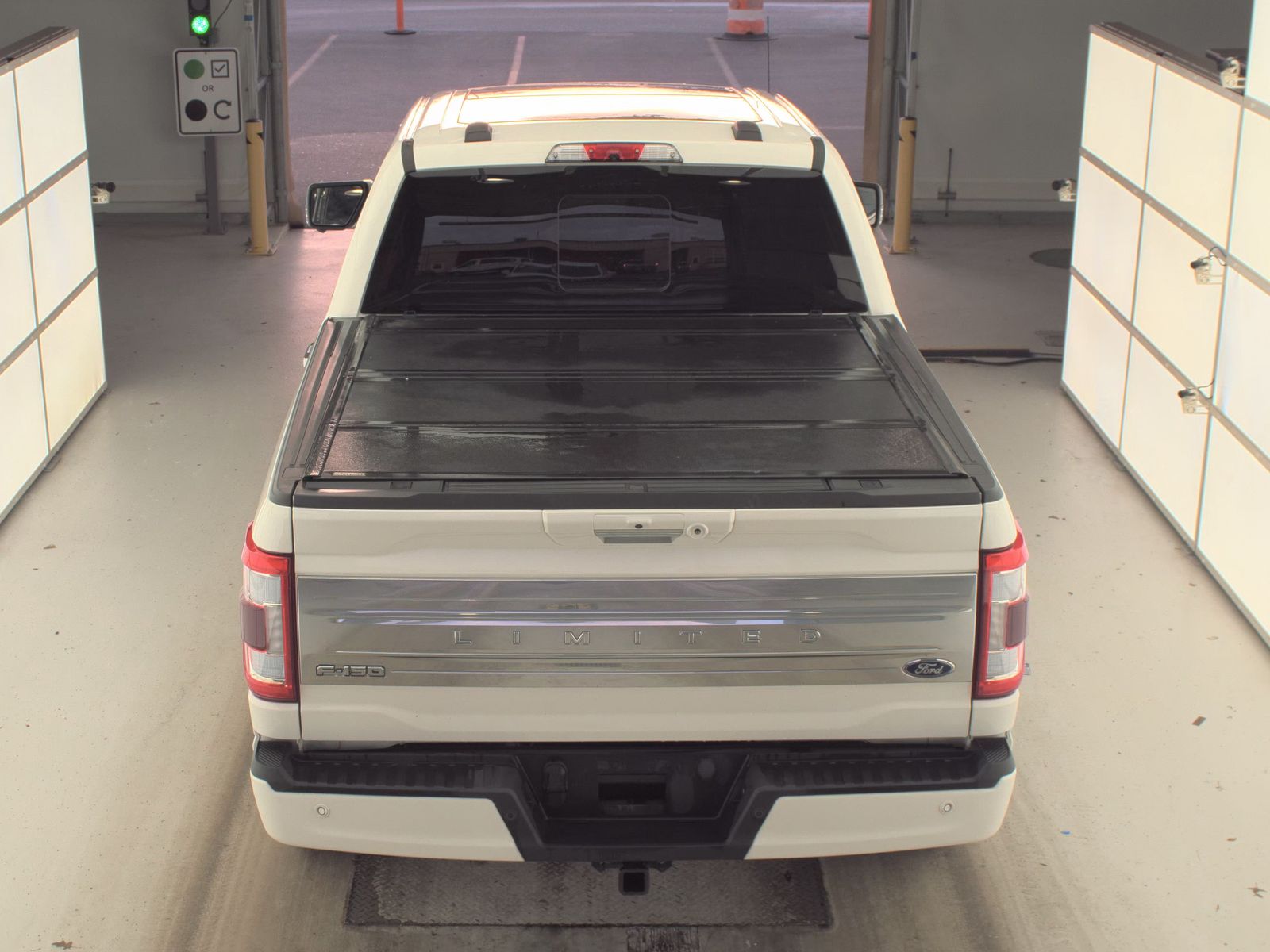 2022 Ford F-150 Hybrid Limited AWD