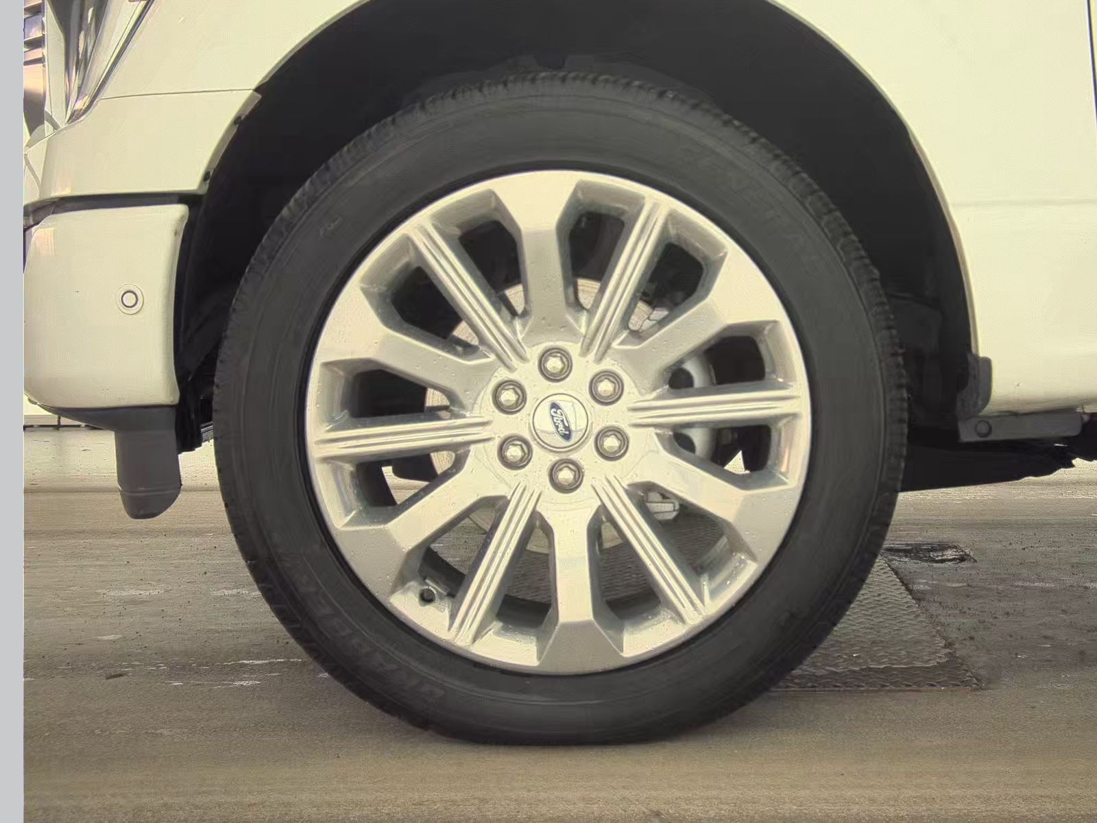 2022 Ford F-150 Hybrid Limited AWD