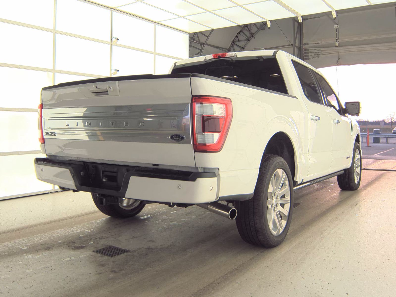 2022 Ford F-150 Hybrid Limited AWD