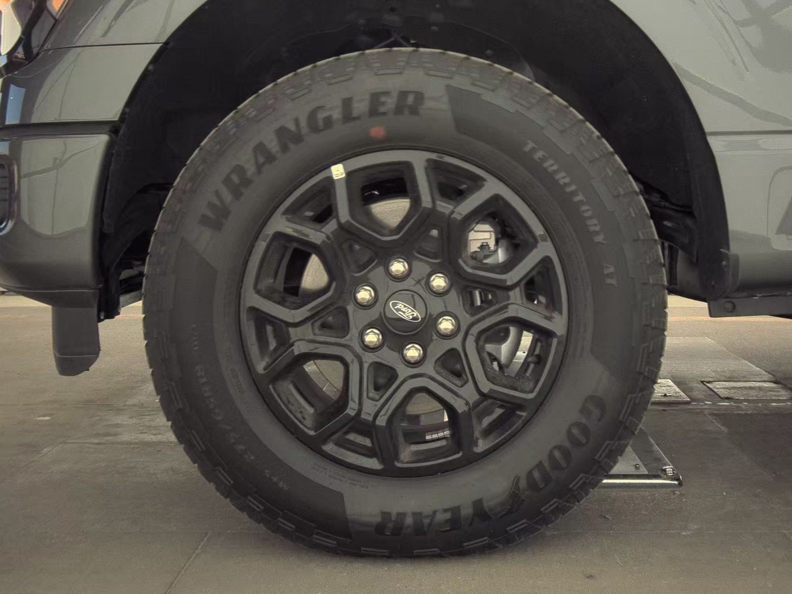 2025 Ford F-150 XLT AWD