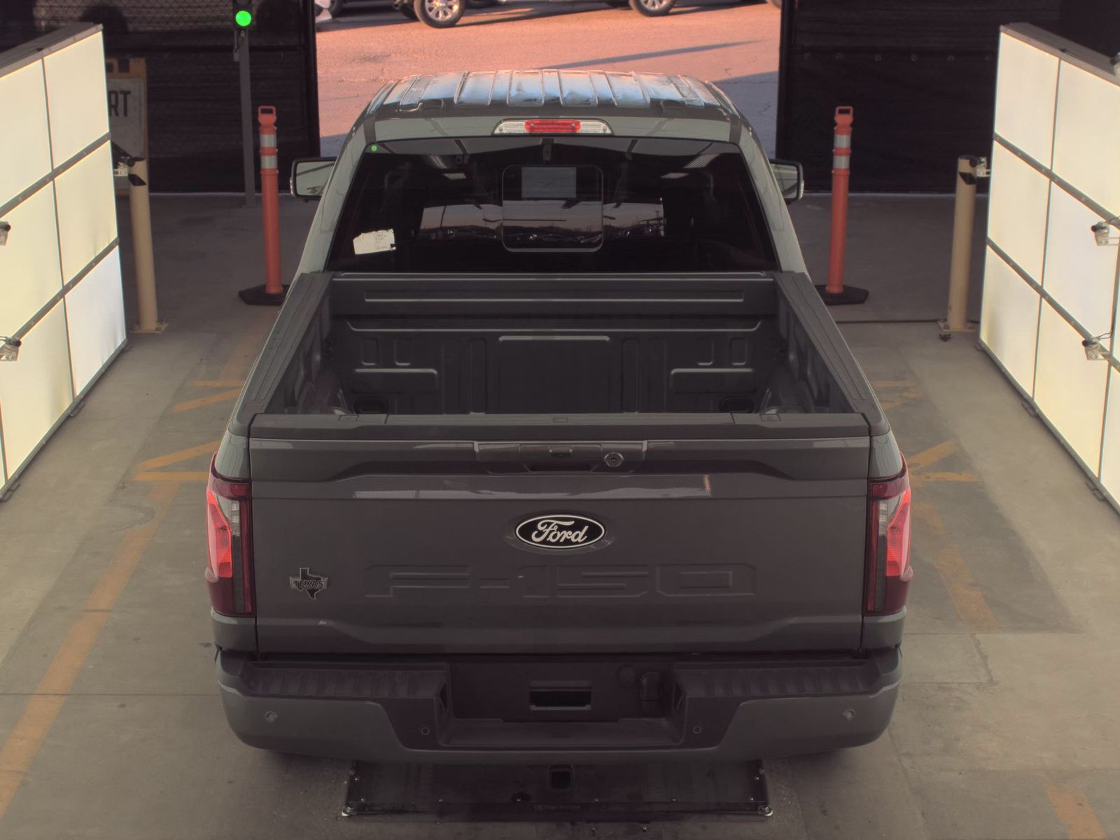 2025 Ford F-150 XLT AWD