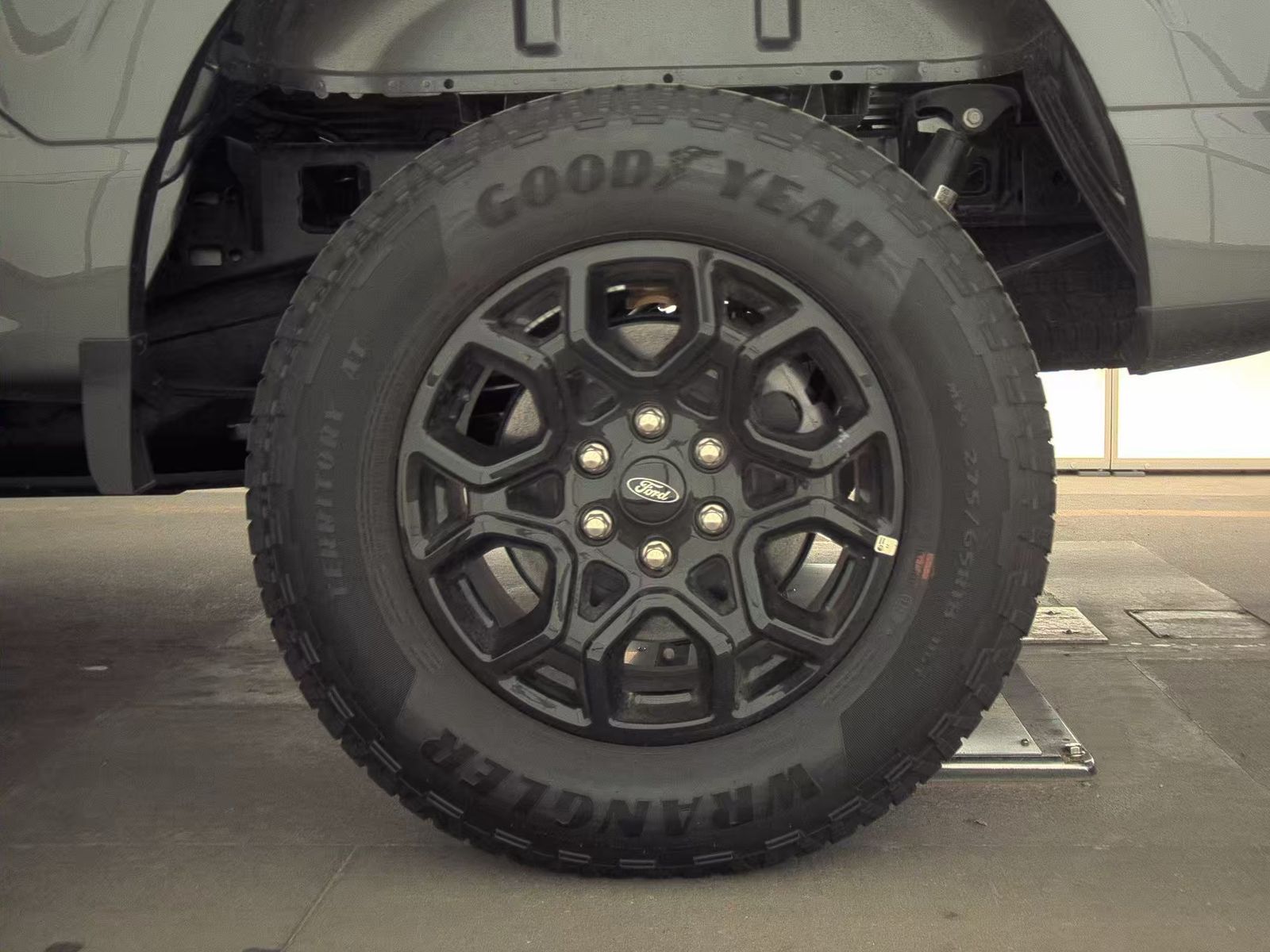 2025 Ford F-150 XLT AWD