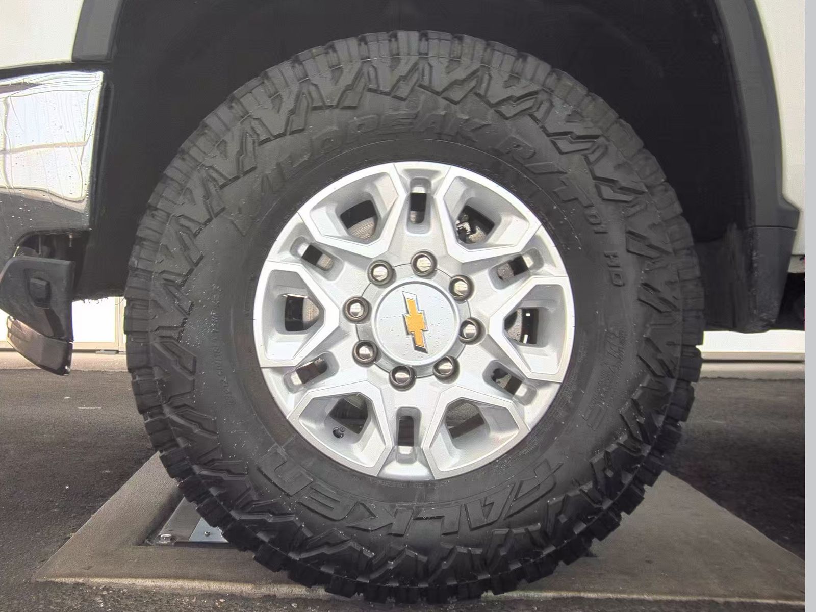 2024 Chevrolet Silverado 3500HD LT AWD