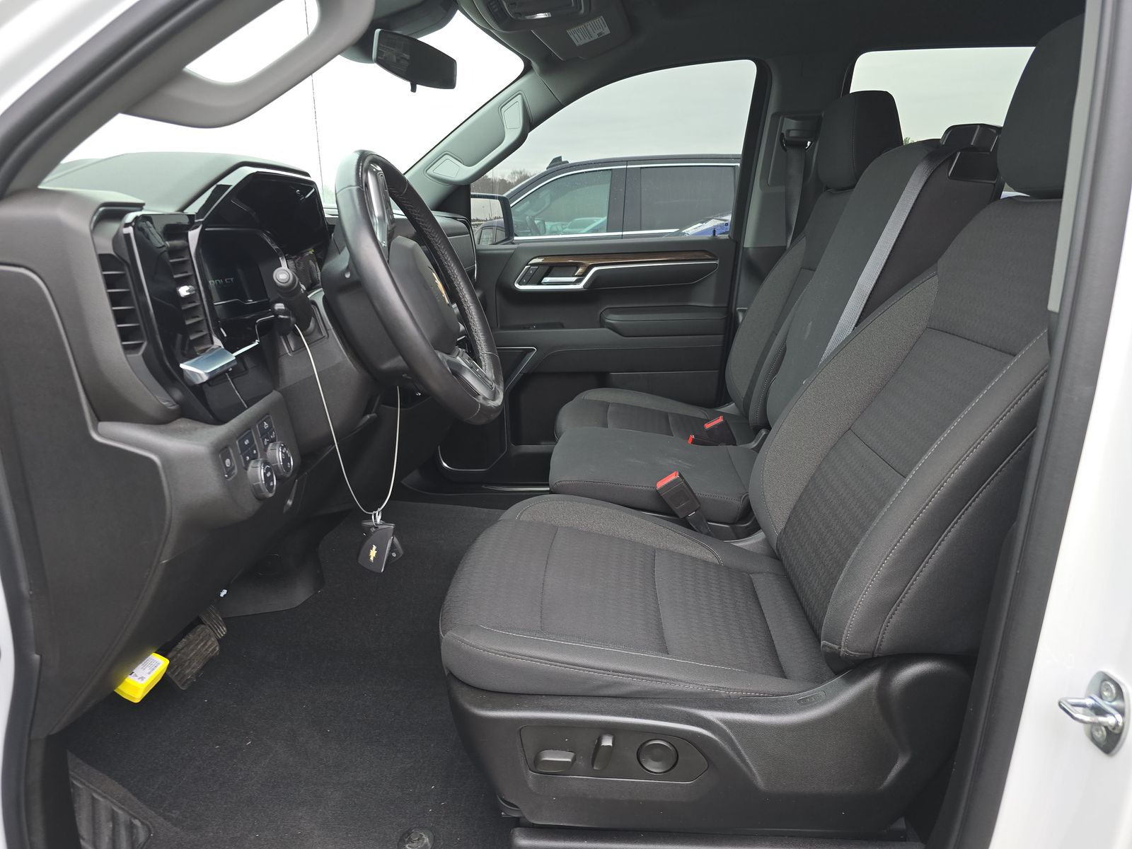 2022 Chevrolet Silverado 1500 LT AWD