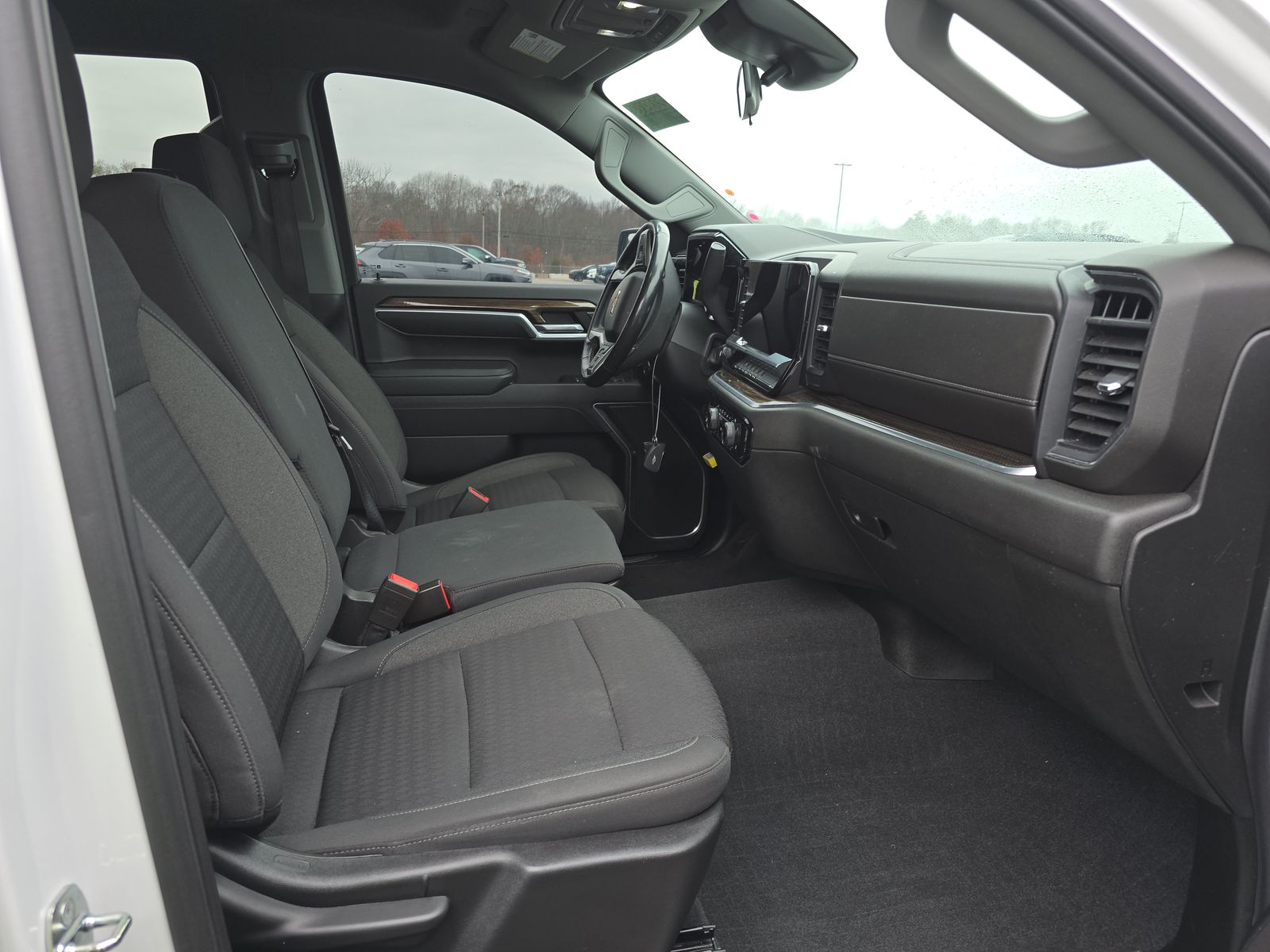 2022 Chevrolet Silverado 1500 LT AWD