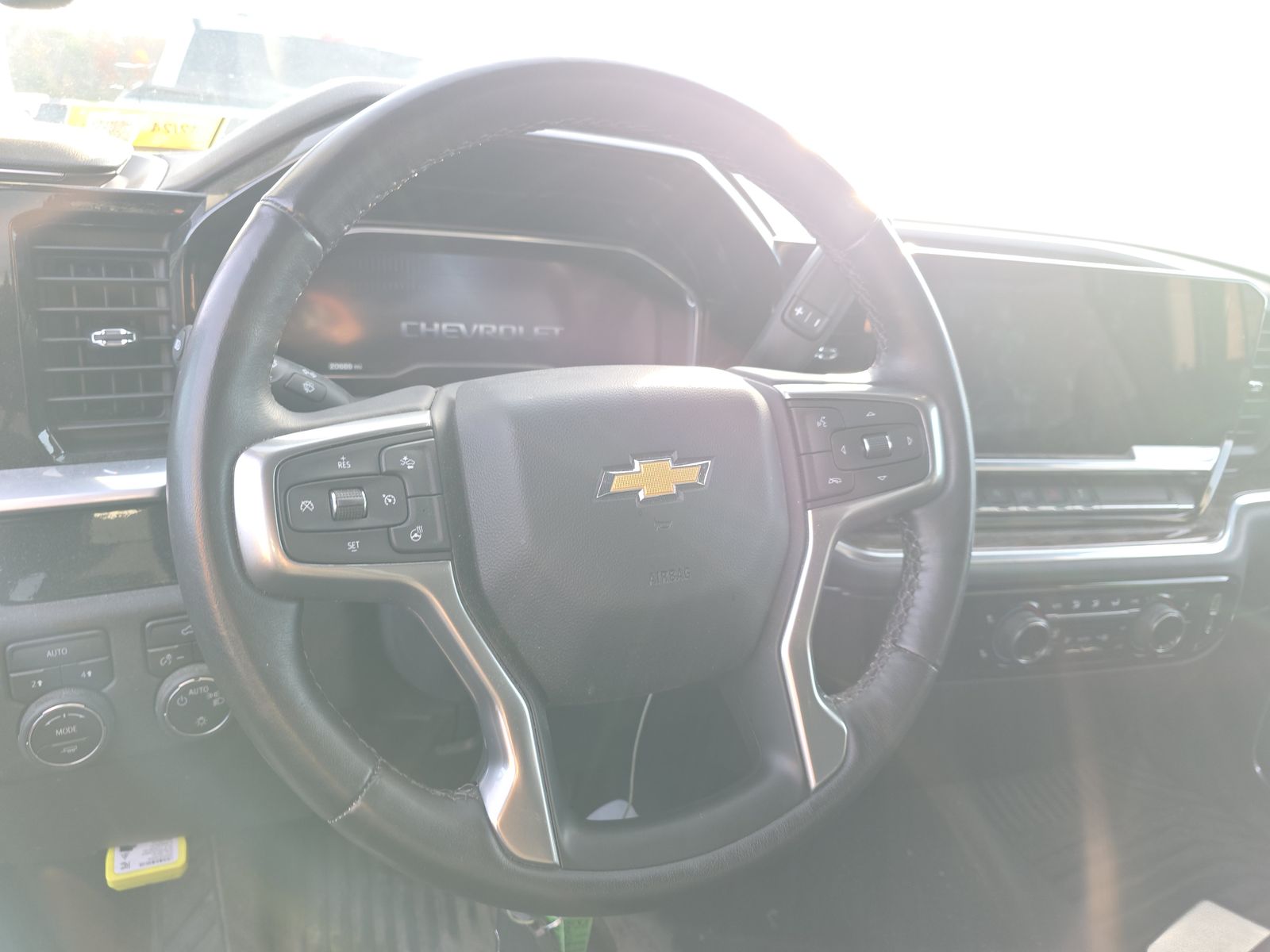 2022 Chevrolet Silverado 1500 LT AWD