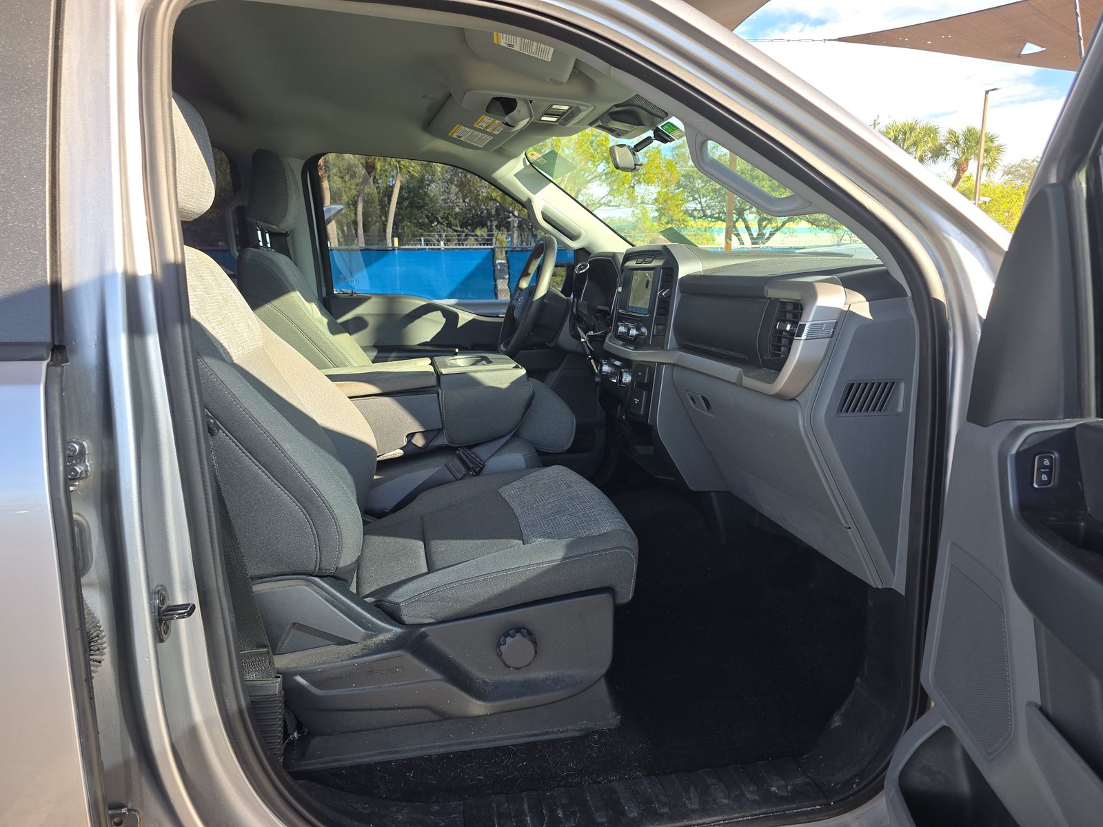 2023 Ford F-150 Hybrid XLT AWD