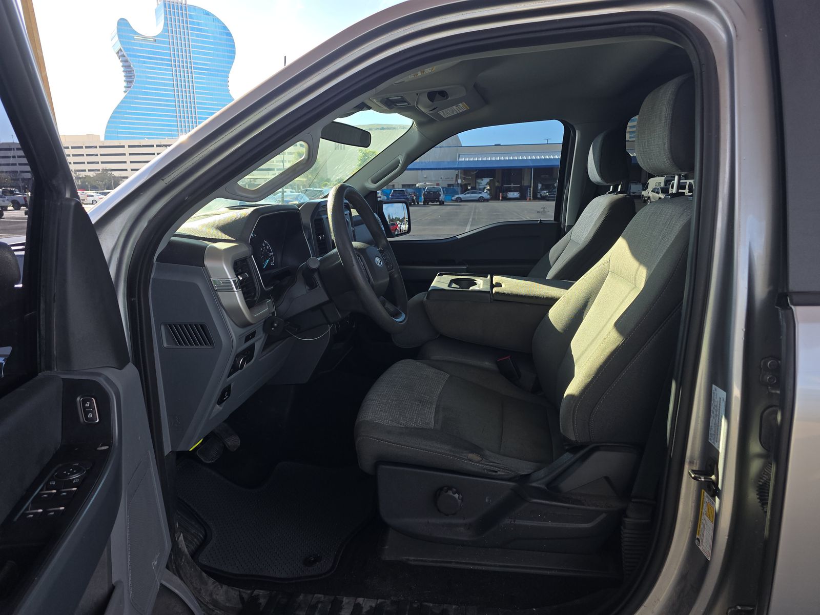 2023 Ford F-150 Hybrid XLT AWD