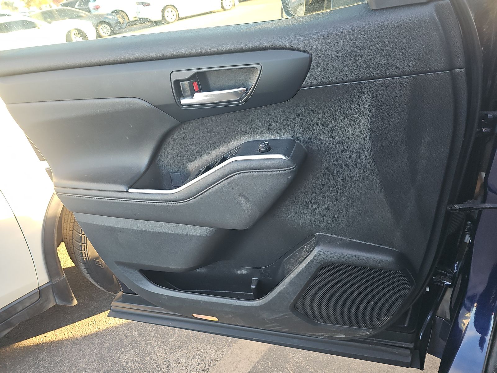 2022 Toyota Highlander XLE AWD