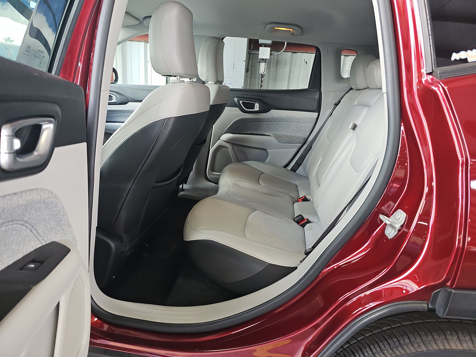 2022 Jeep Compass Latitude FWD