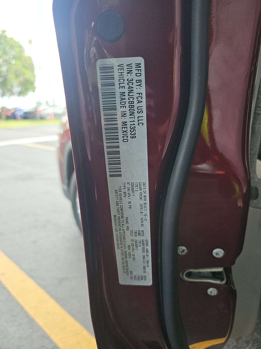 2022 Jeep Compass Latitude FWD