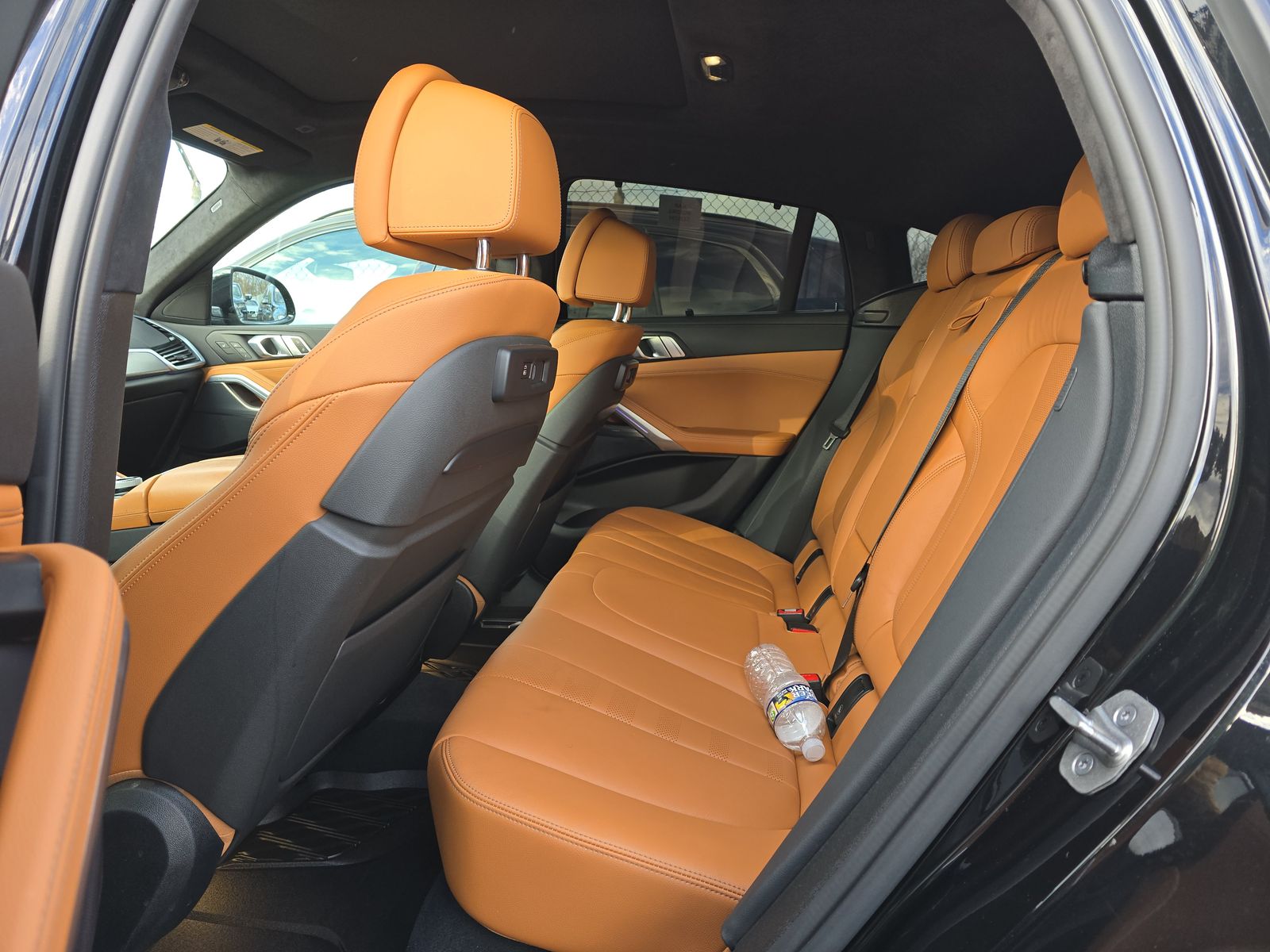 2022 BMW X6 xDrive40i AWD