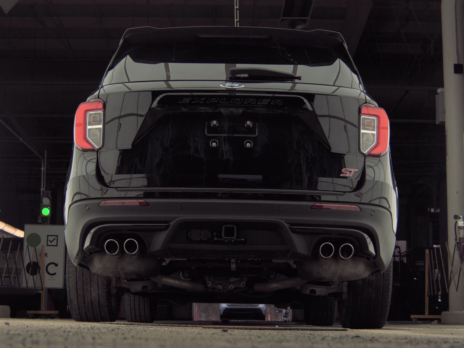 2023 Ford Explorer ST AWD