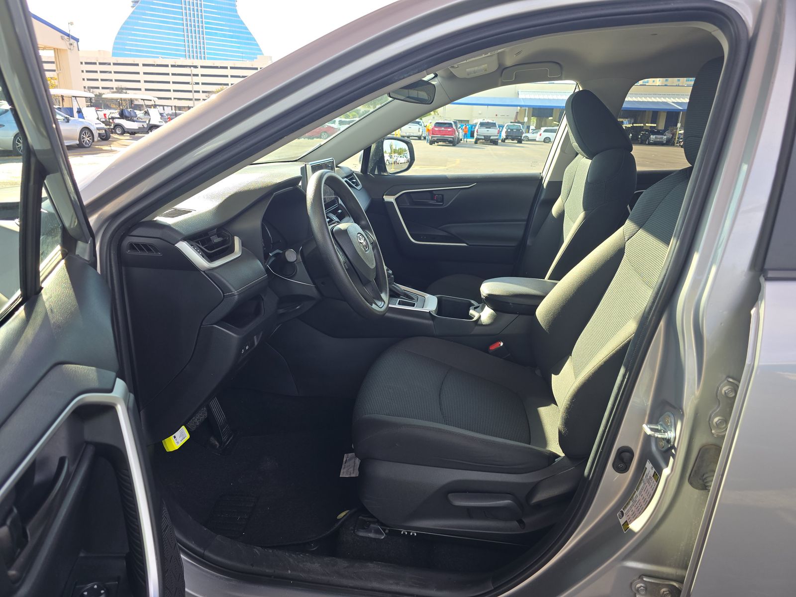 2024 Toyota RAV4 LE AWD