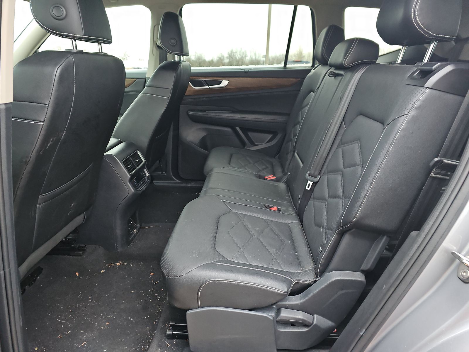 2025 Volkswagen Atlas 2.0T SE AWD