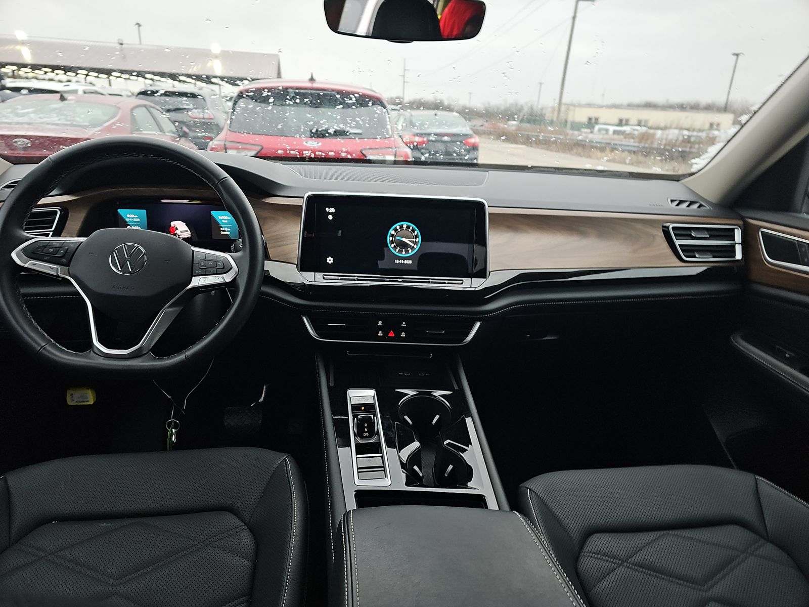 2025 Volkswagen Atlas 2.0T SE AWD