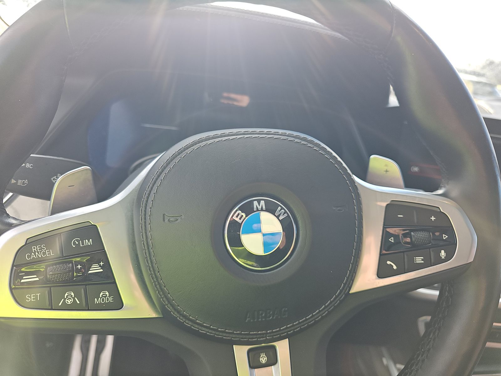 2022 BMW X7 M50i AWD