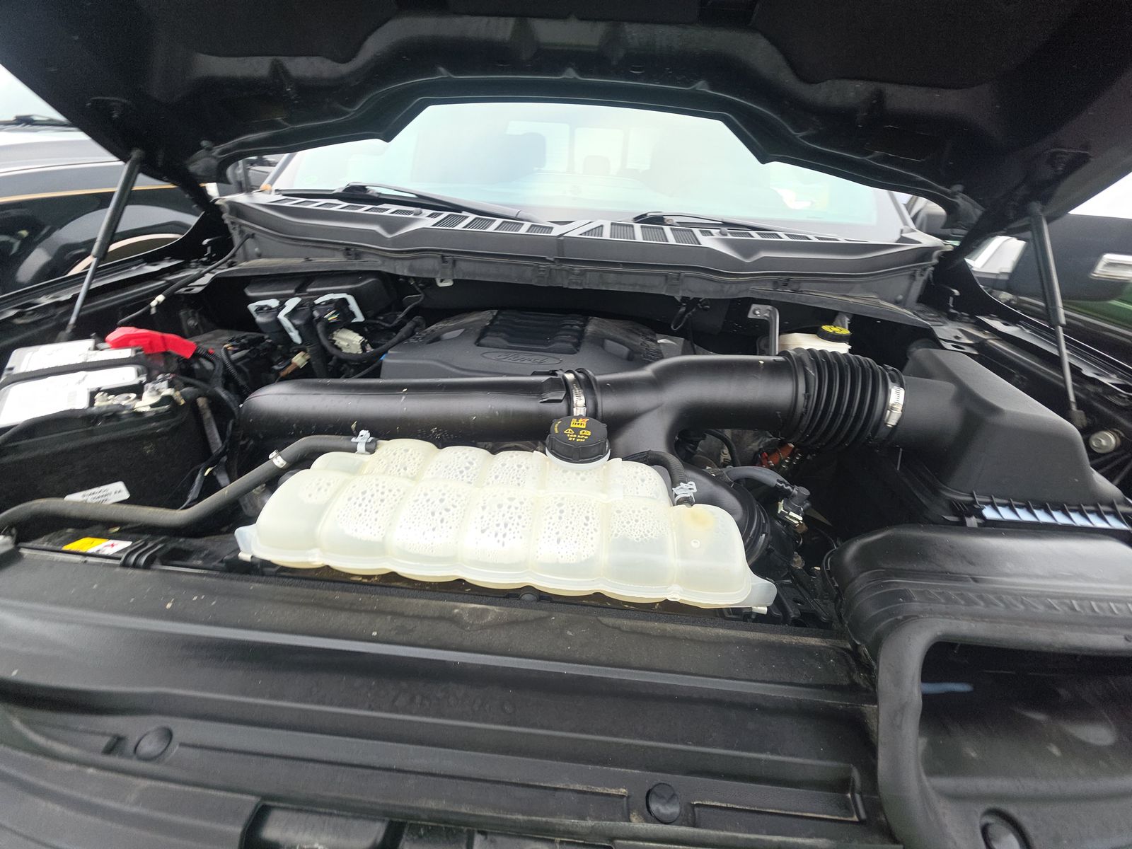 2022 Ford F-150 Platinum AWD