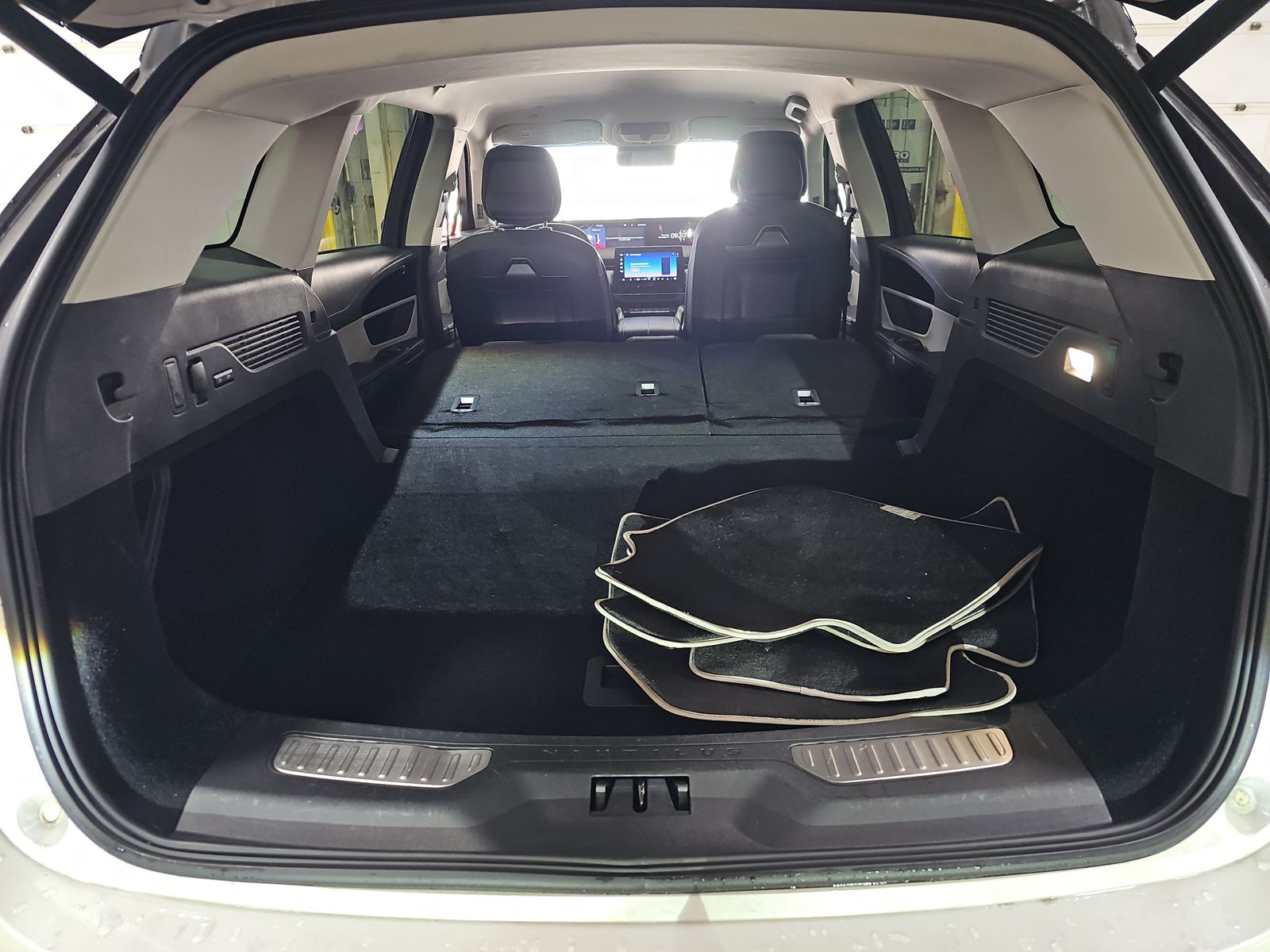 2024 Lincoln Nautilus Reserve AWD