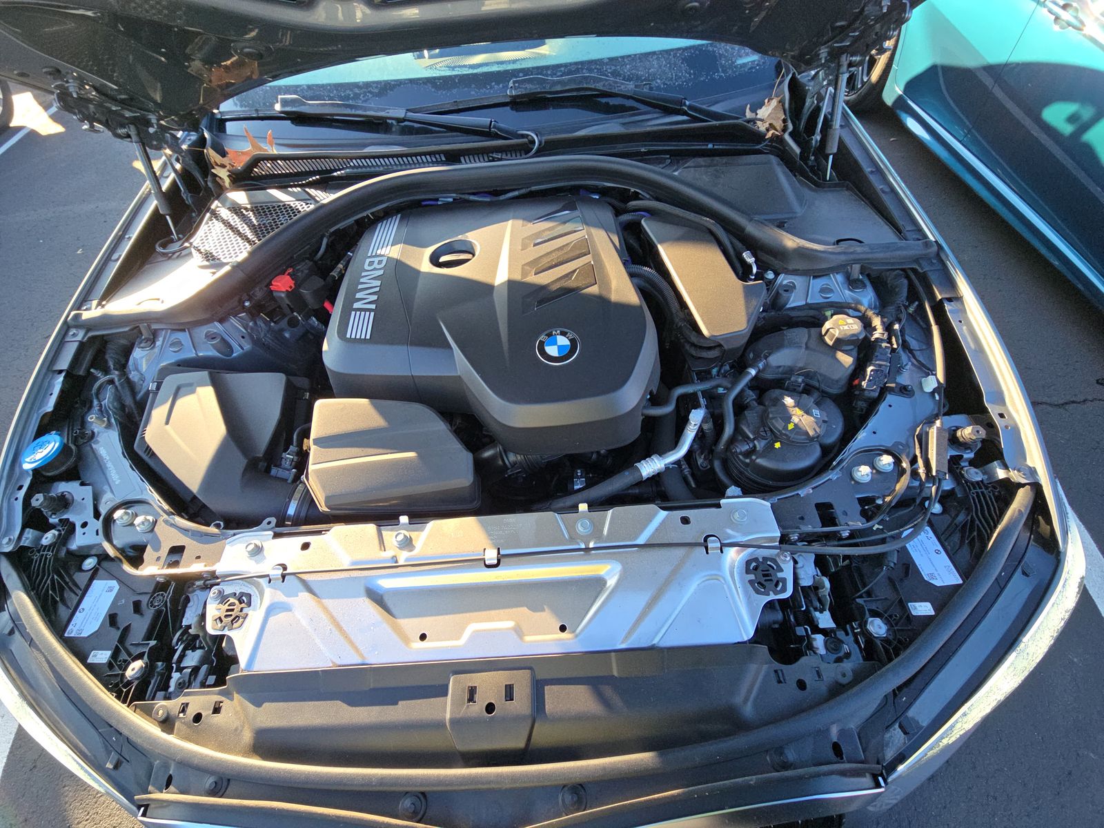 2025 BMW 3 Series 330i xDrive AWD