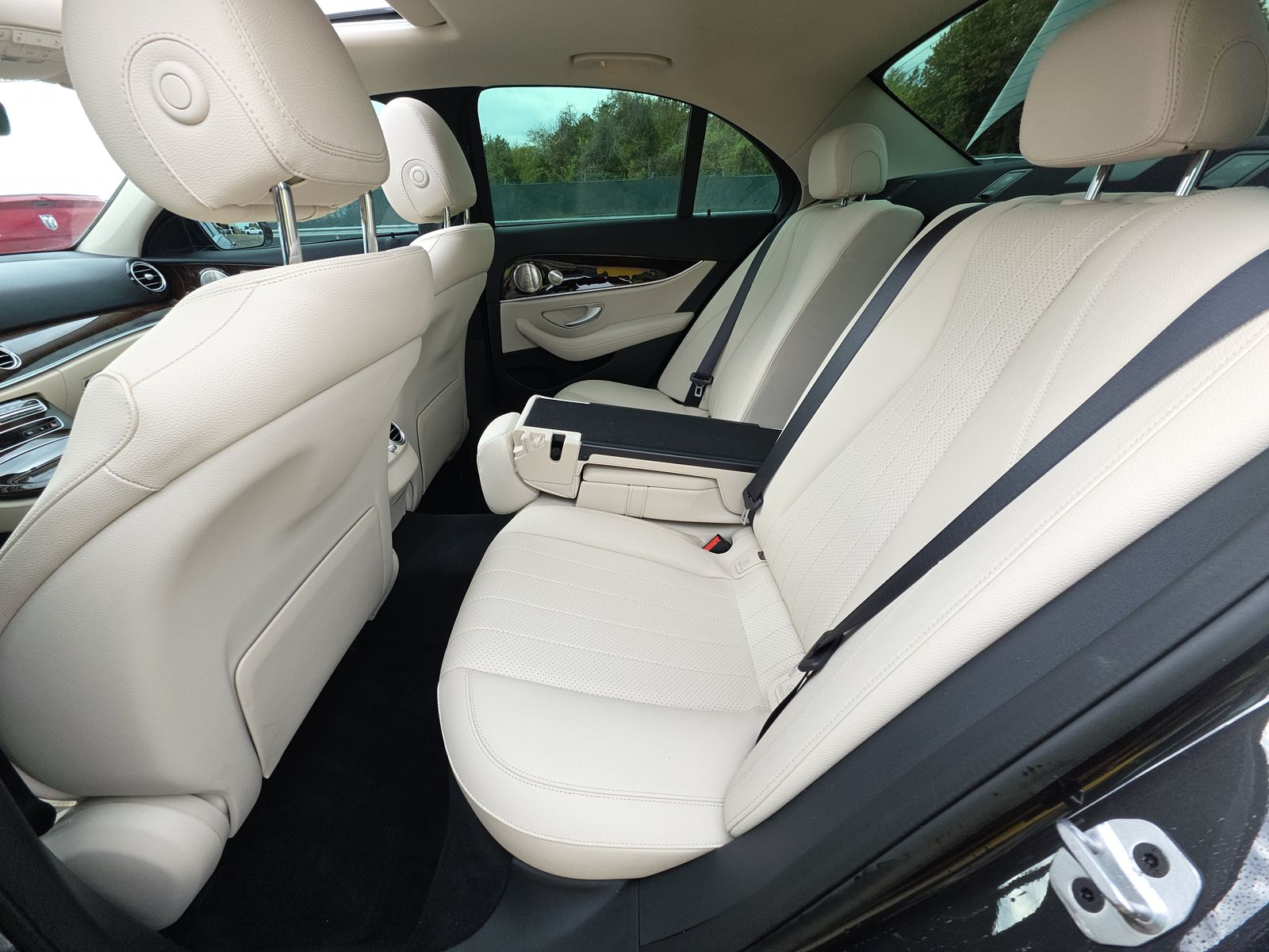 2022 Mercedes-Benz E-Class E 350 RWD