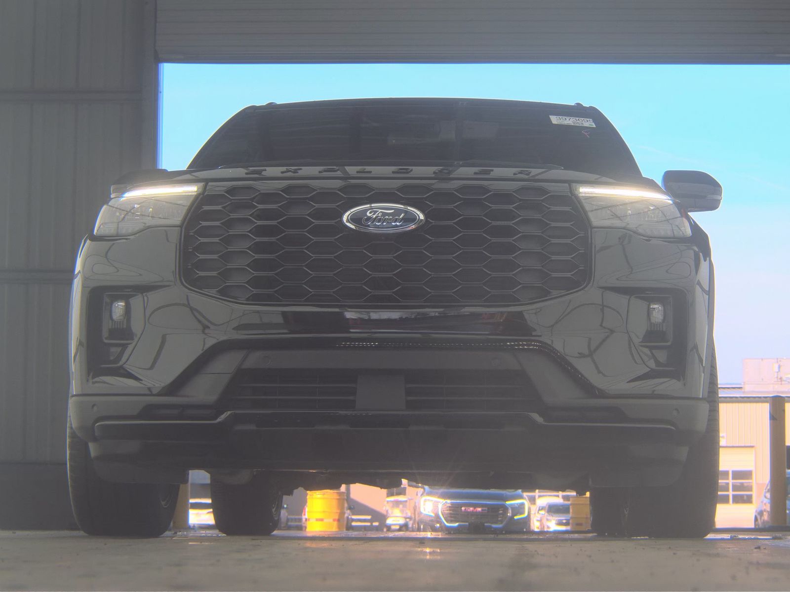 2025 Ford Explorer ST-Line AWD