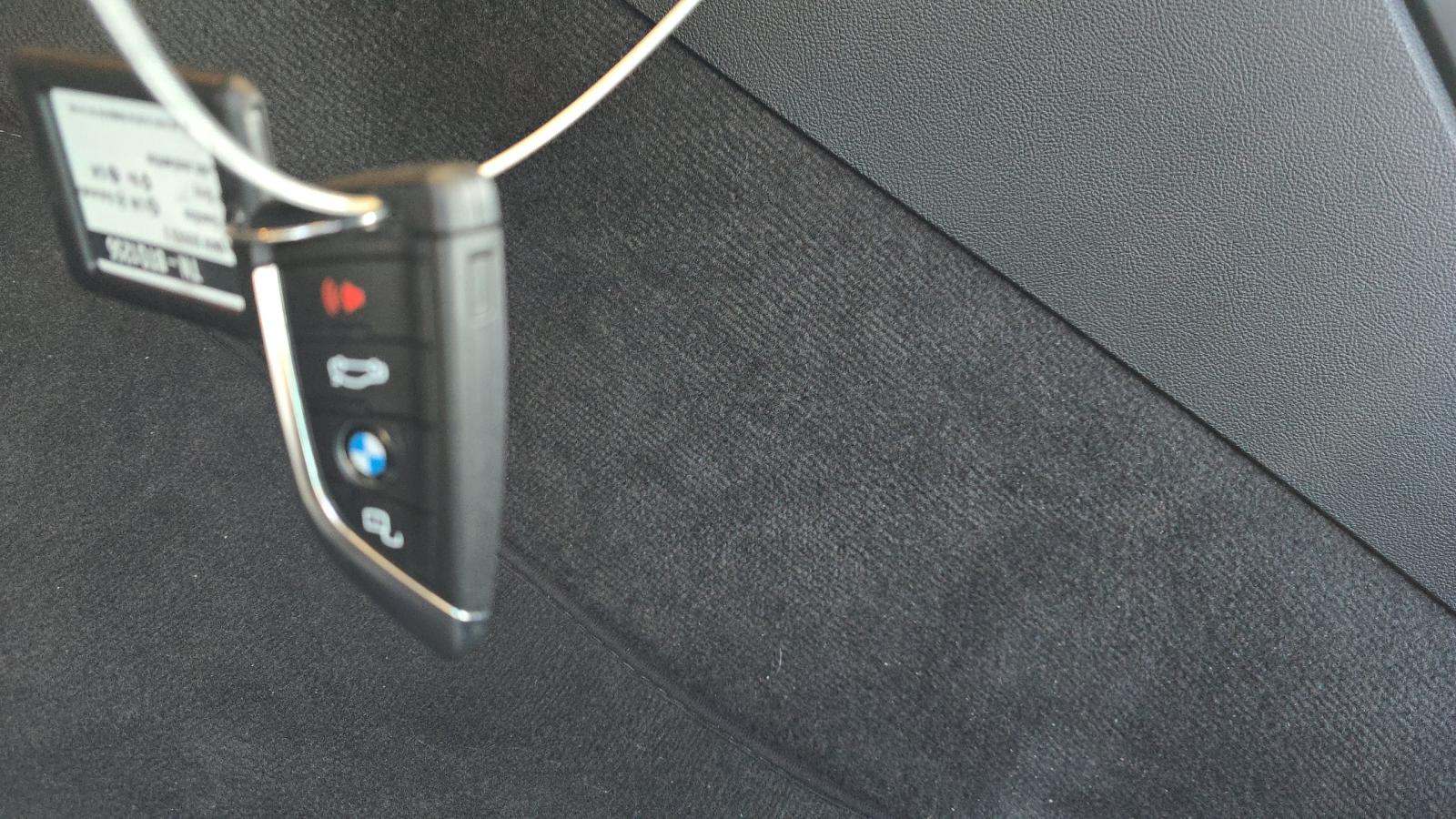 2025 BMW 3 Series 330i xDrive AWD