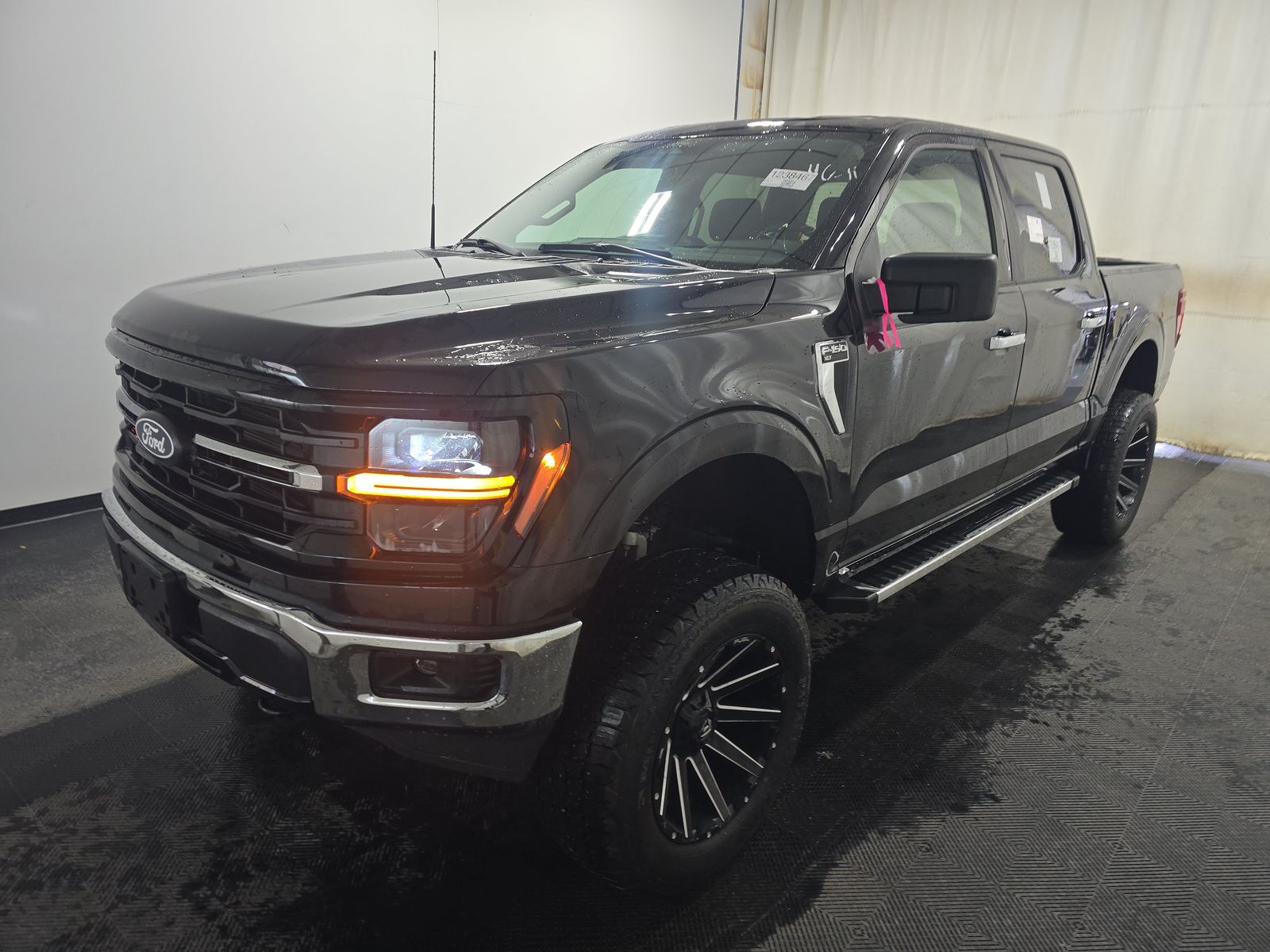 2025 Ford F-150 XLT AWD