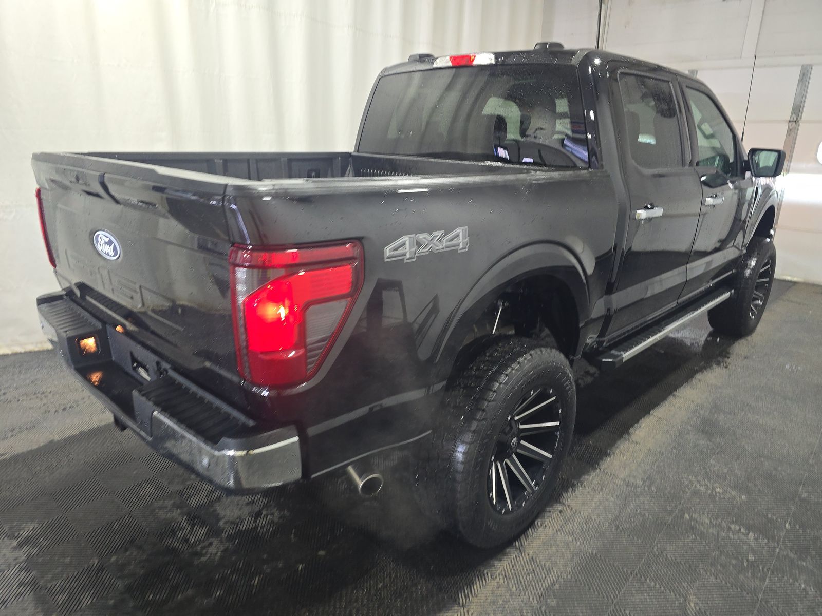 2025 Ford F-150 XLT AWD