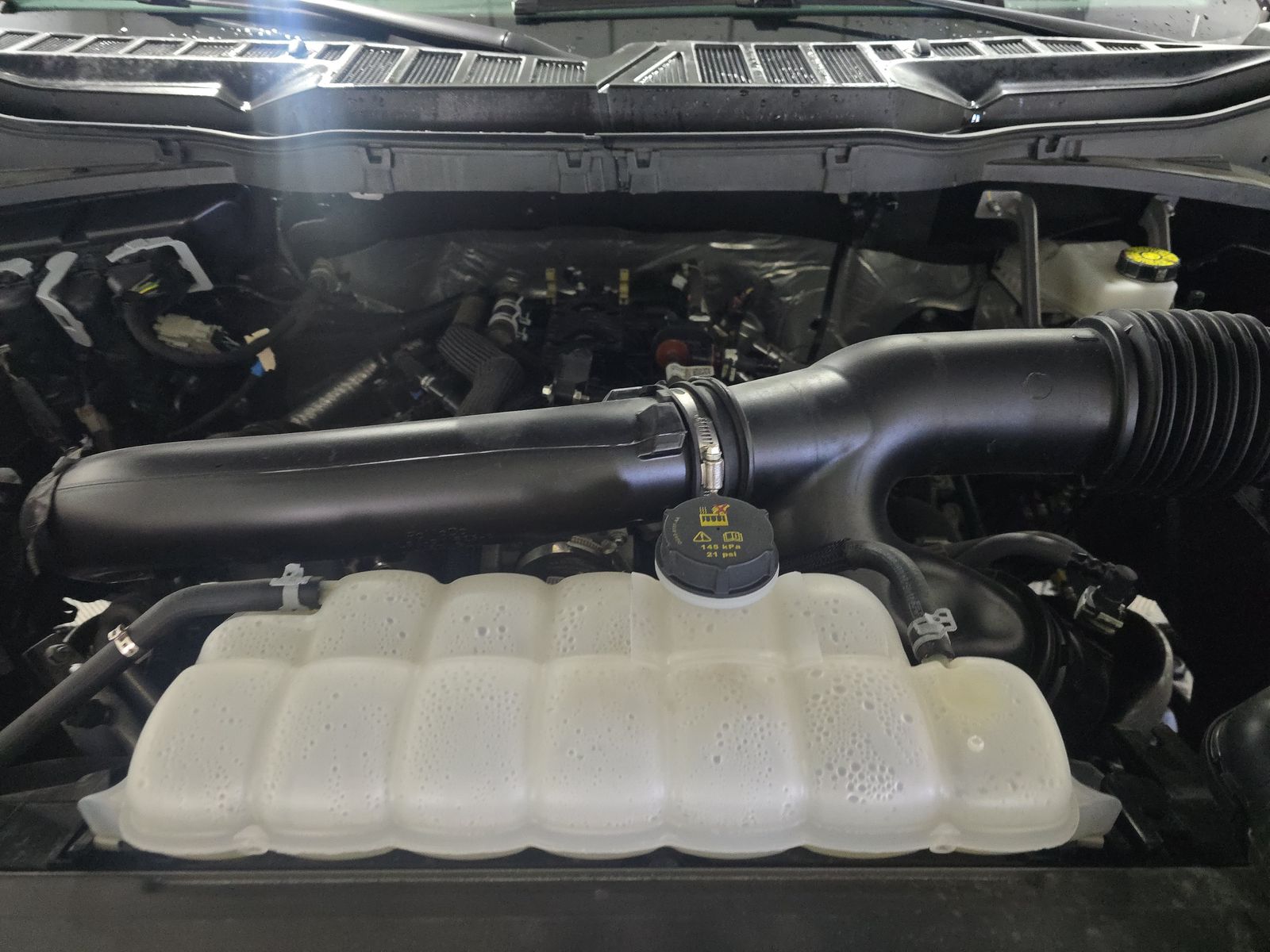 2025 Ford F-150 XLT AWD