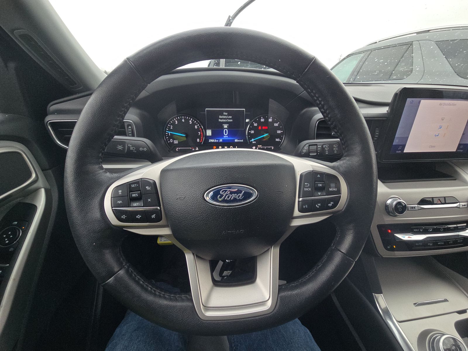 2023 Ford Explorer XLT AWD