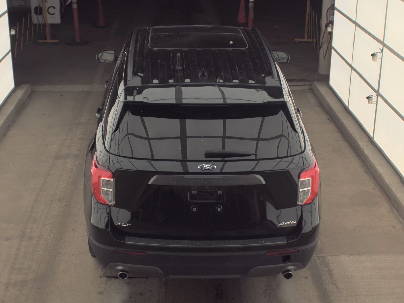 2023 Ford Explorer XLT AWD