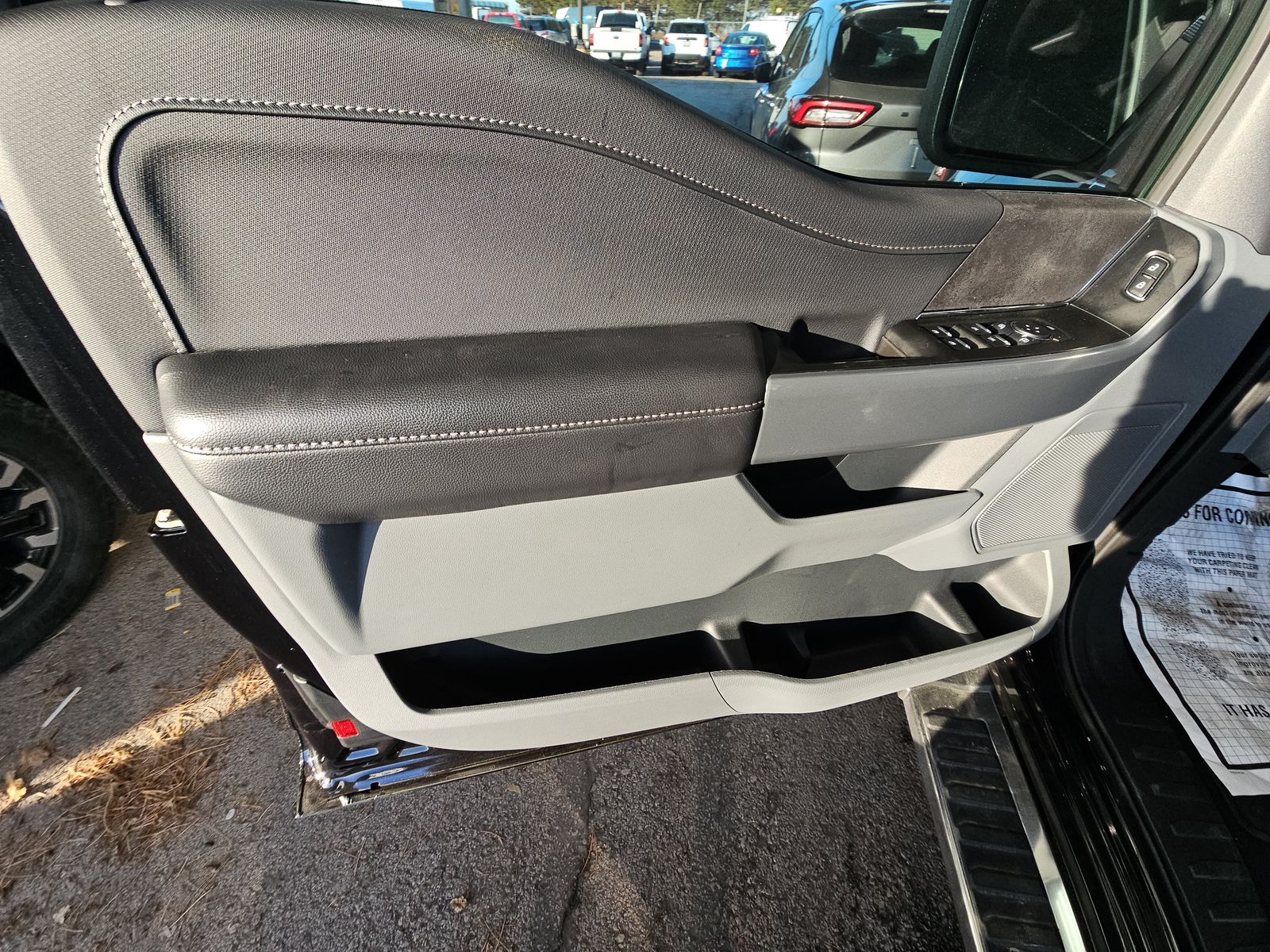 2025 Ford F-150 XLT AWD