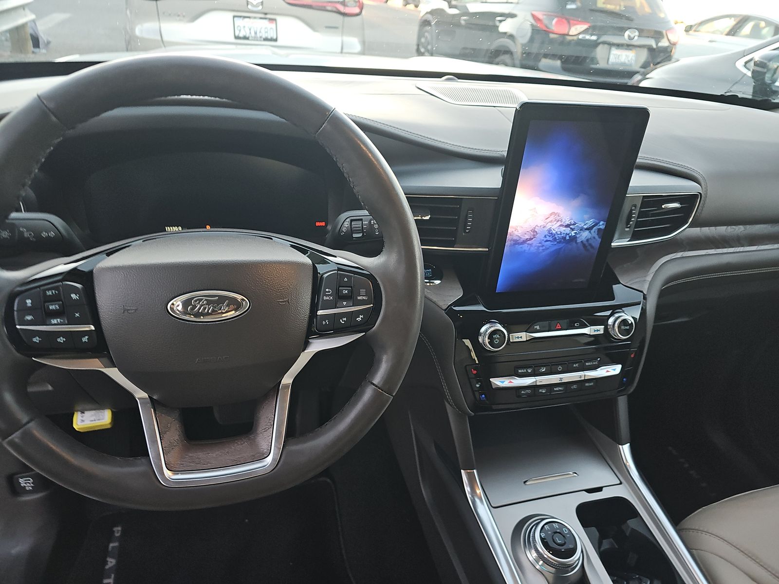 2023 Ford Explorer Platinum AWD