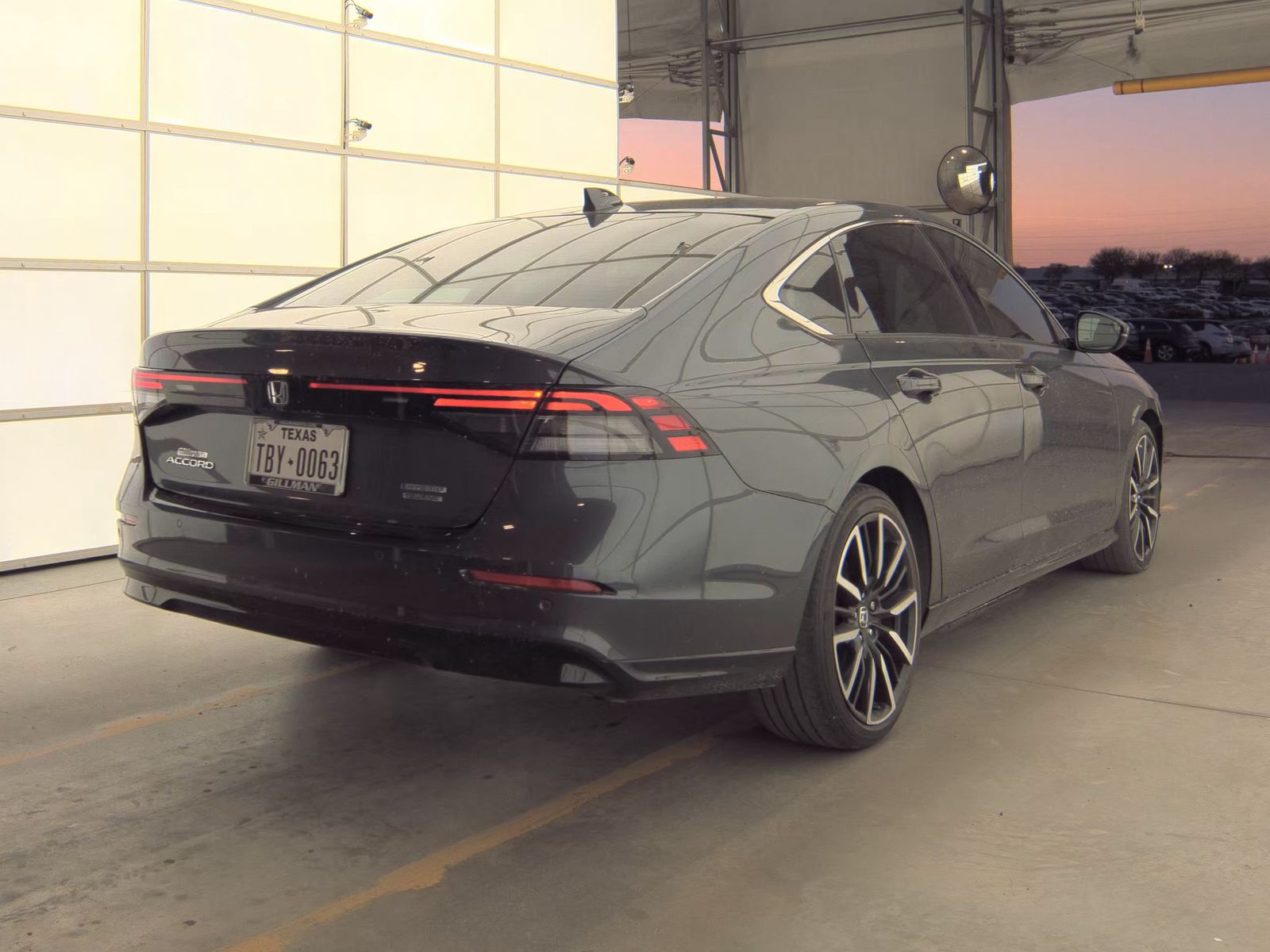 2023 Honda Accord Hybrid Touring FWD