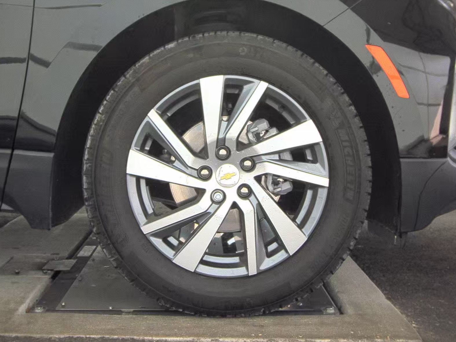 2024 Chevrolet Equinox LT FWD