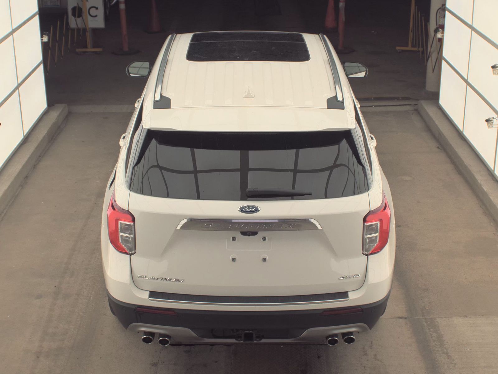 2022 Ford Explorer Platinum AWD