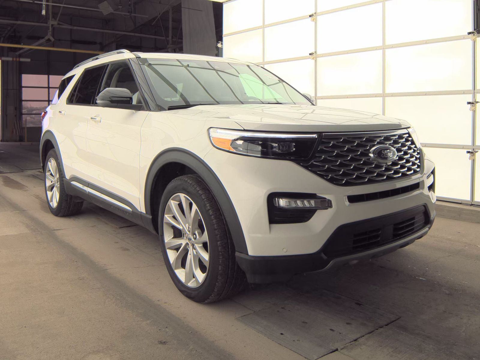 2022 Ford Explorer Platinum AWD