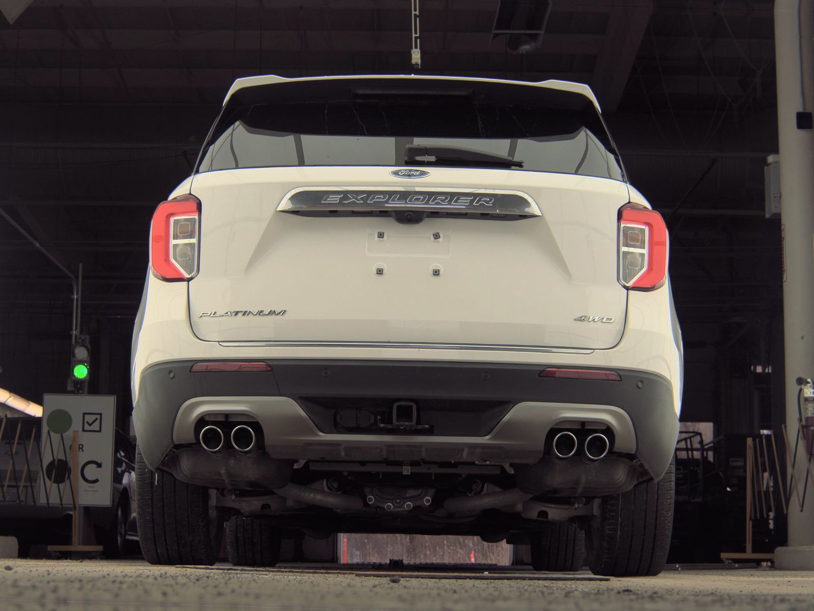 2022 Ford Explorer Platinum AWD